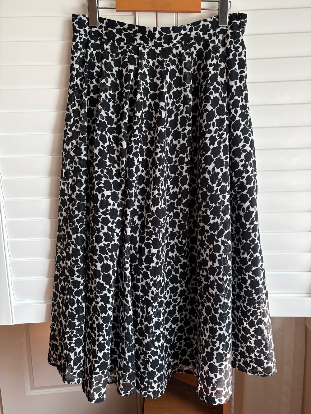 Vintage Jaeger Made in Great Britain cotton skirt size 6